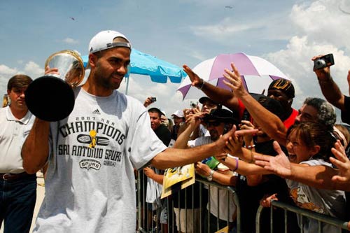 循环尤为明 循环尤为明