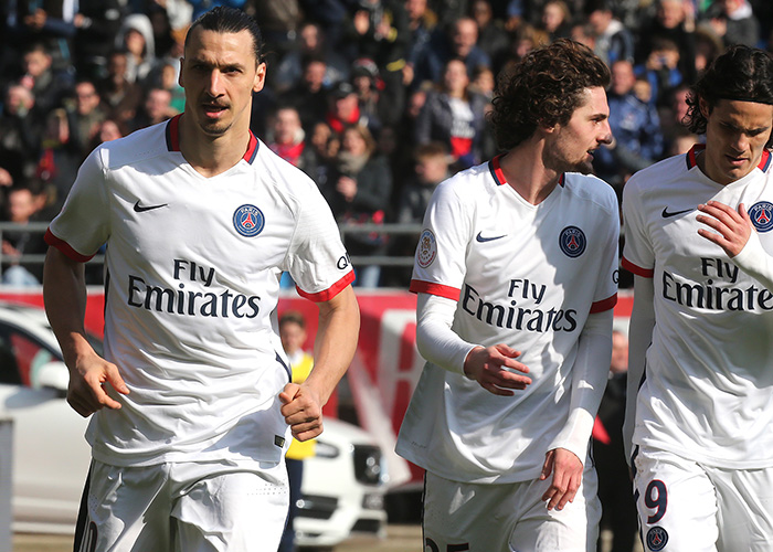 默认拉扯中 默认拉扯中