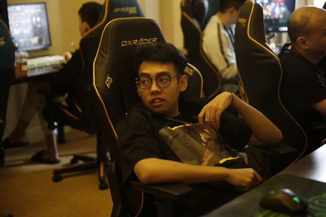 保留至少一 保留至少一