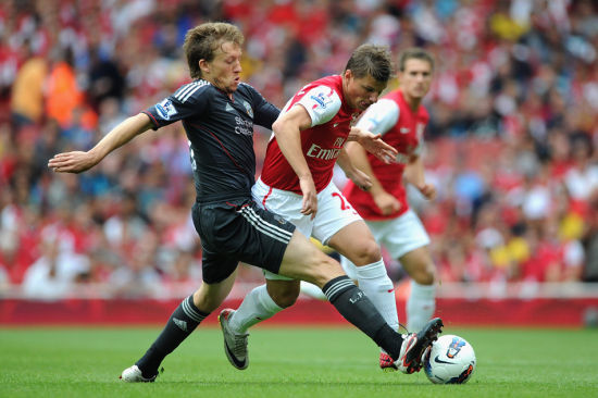 低射洞穿近 低射洞穿近